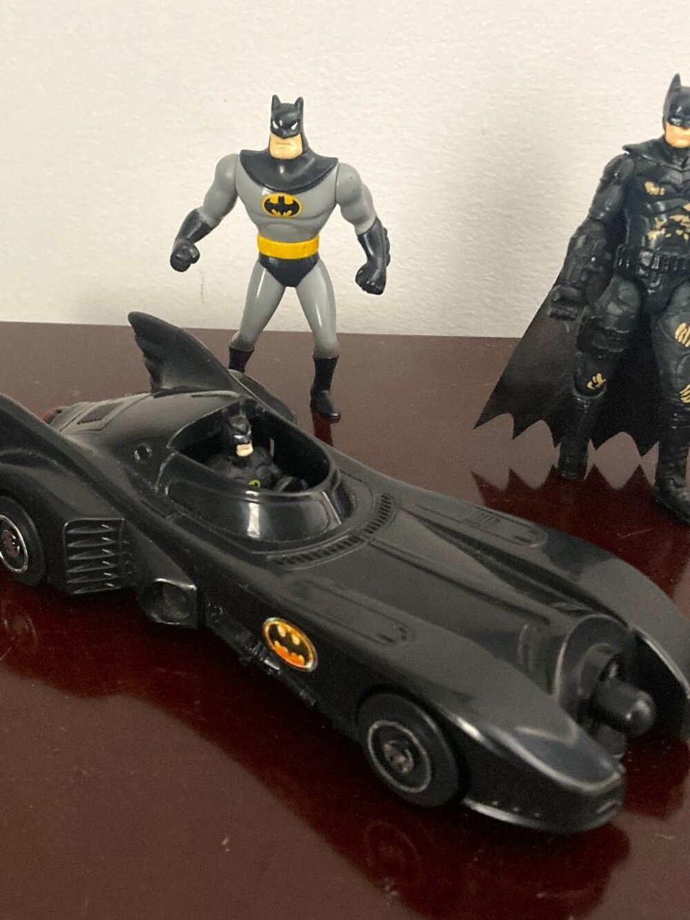 VTG 1993 & 1998 DC Comics Batman Collection and The Batman Car with Batman